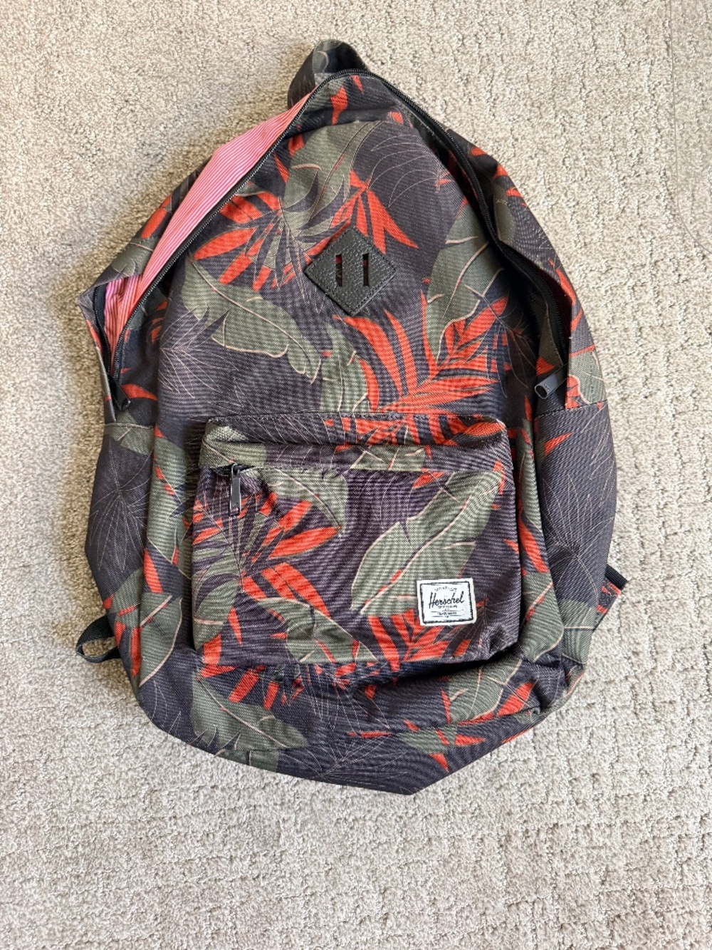 Herschel Heritage Backpack – Tropical Leaf Print (Olive/Rust)